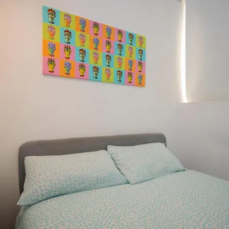 Paloma - Position In Appartement *